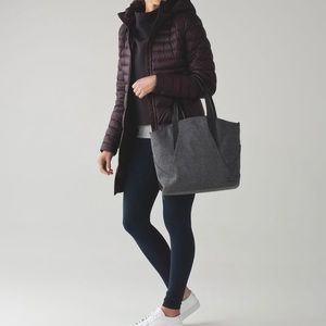 Lululemon All Day tote mini